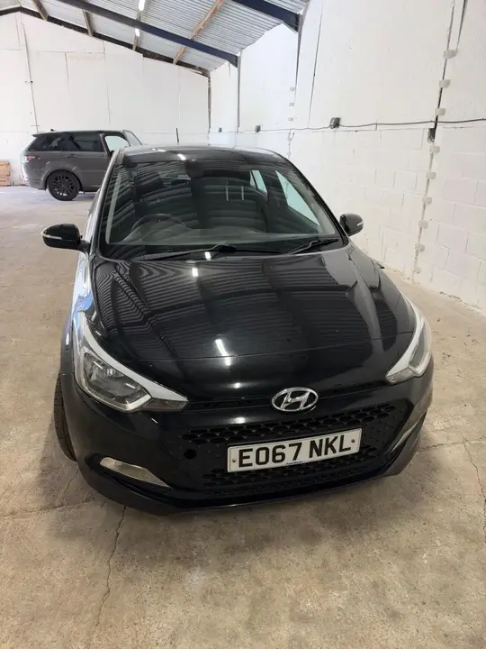 Hyundai I20 2017 photo 2