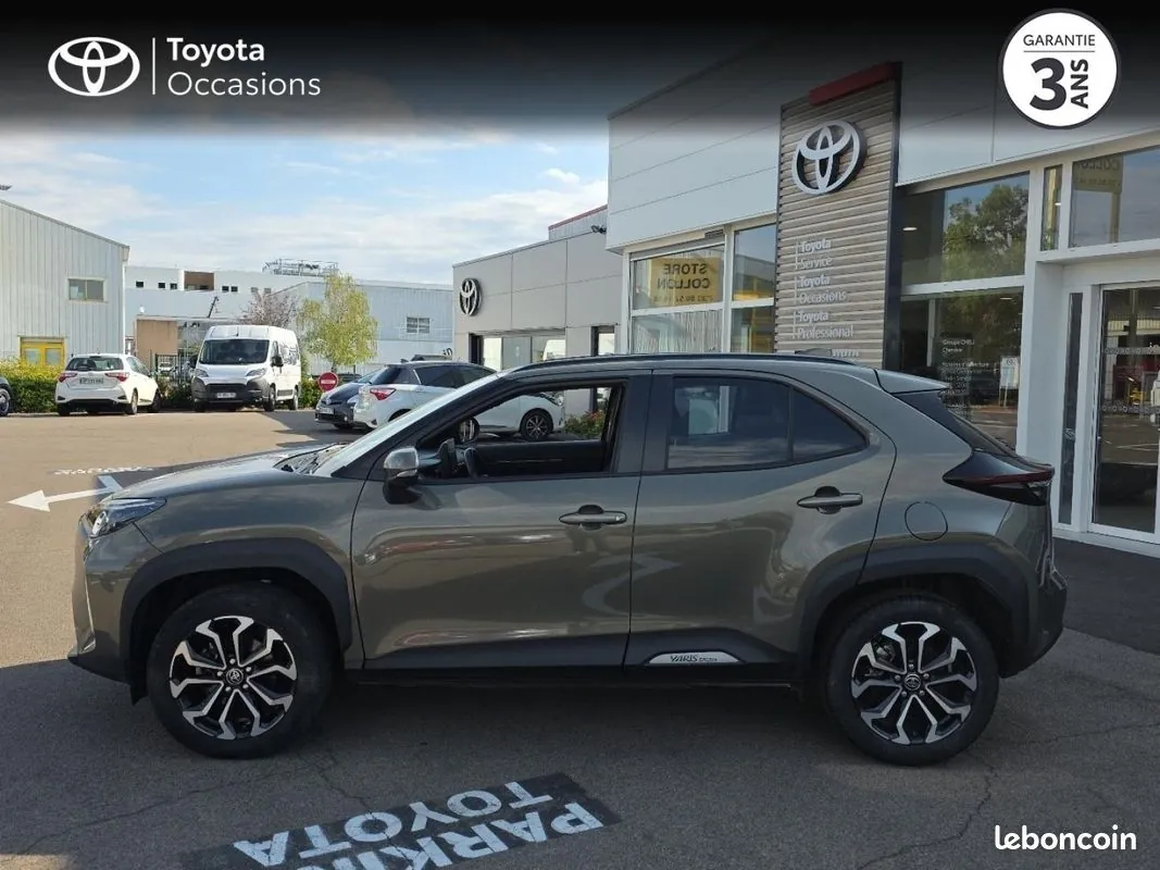 Toyota Yaris Cross 2022 photo 3