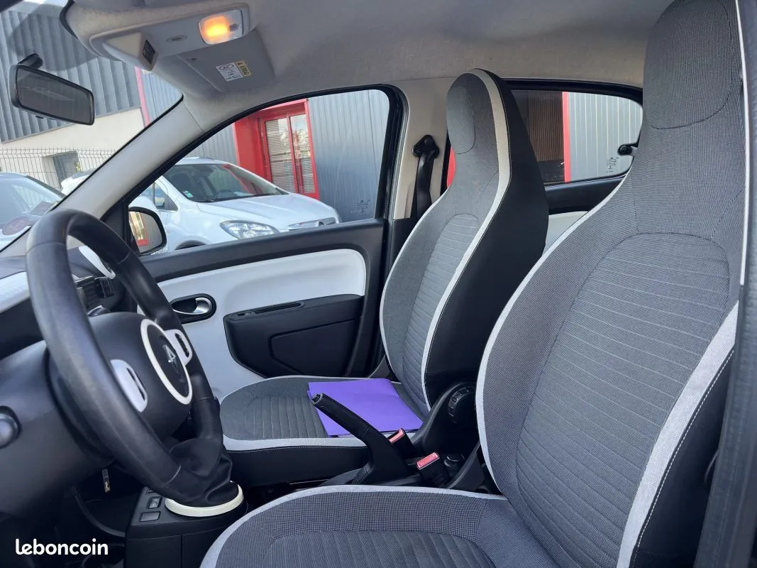 Renault Twingo 2015 photo 5