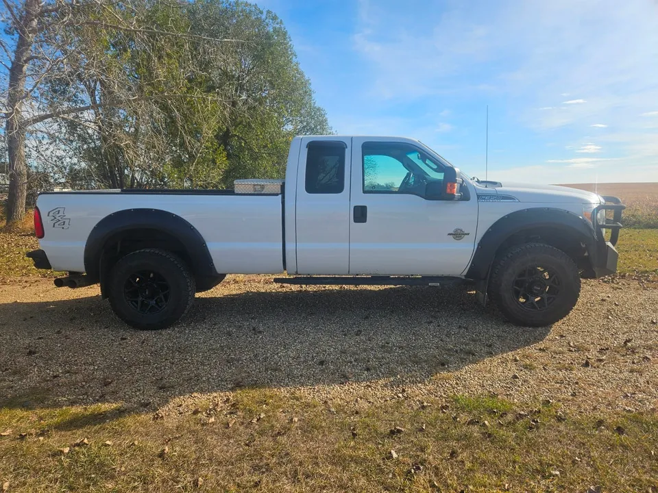 Ford F350 2011 photo 3