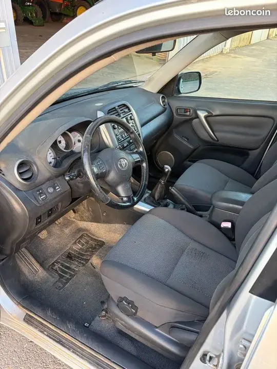 Toyota Rav4 2005 photo 3