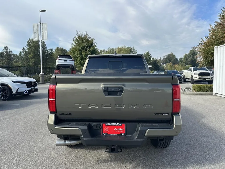 Toyota Tacoma 2026 photo 5