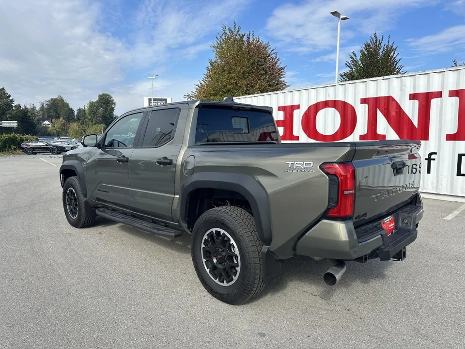 Toyota Tacoma 2026 photo 4