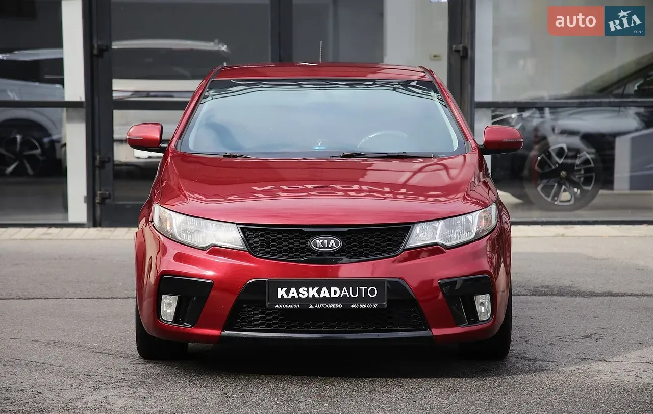 Kia Cerato 2011 photo 2