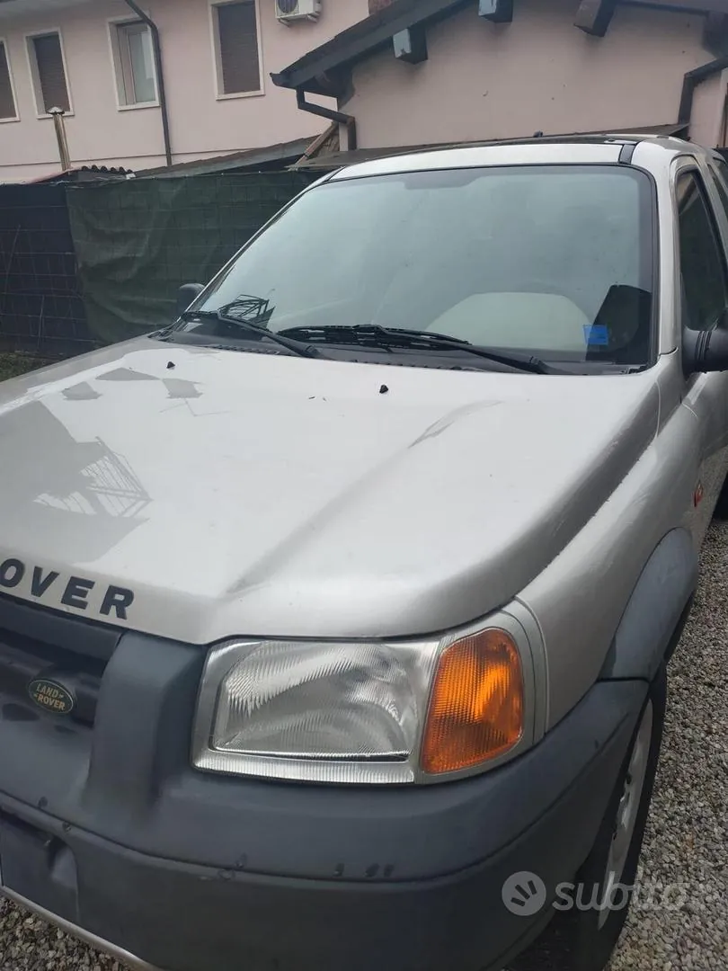 Land Rover Freelander 2000 photo 4