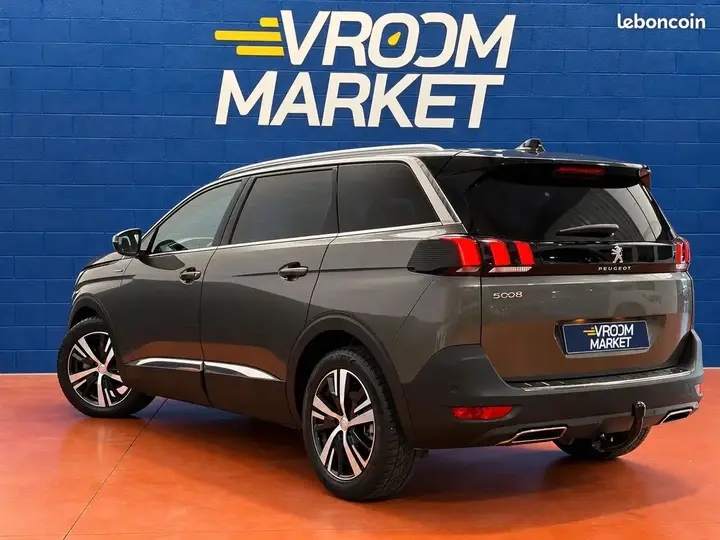 Peugeot 5008 2020 photo 3