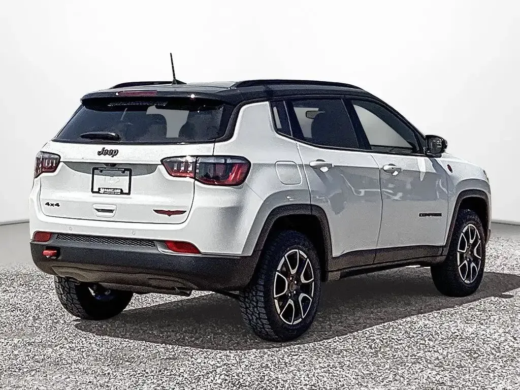 Jeep Compass 2026 photo 5