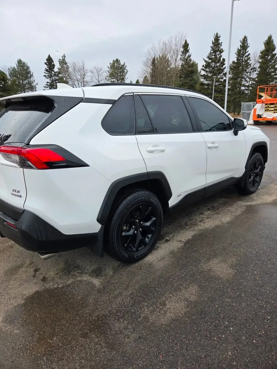 Toyota Rav4 2023 photo 2