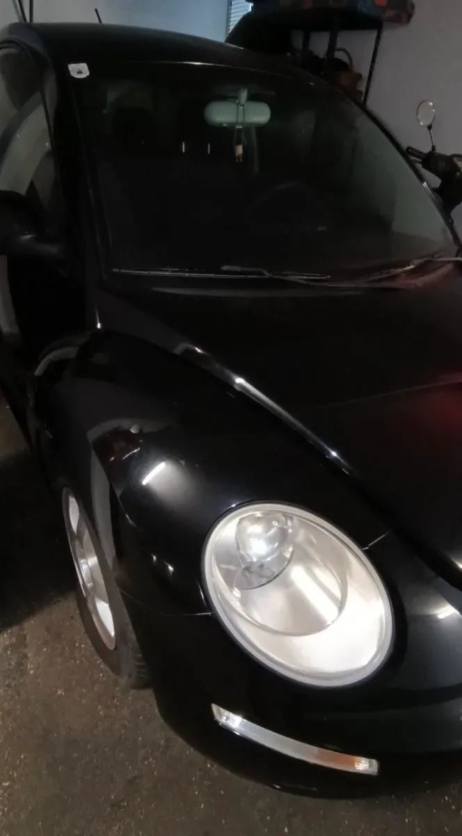 Volkswagen Beetle 2007 photo 2