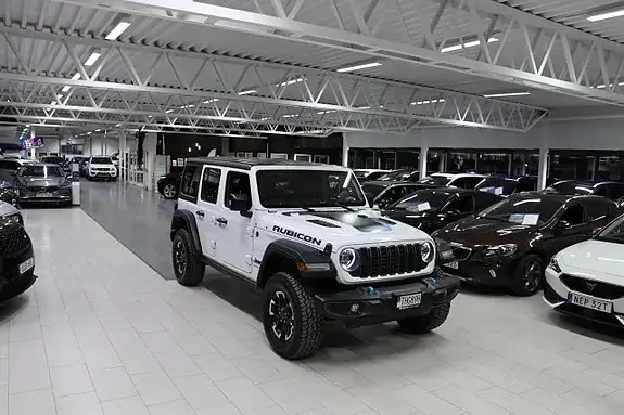 Jeep Wrangler Unlimited 2024 photo 2