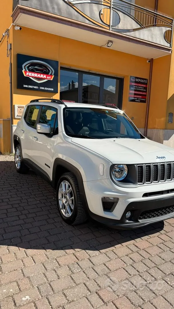Jeep Renegade 2022 photo 2
