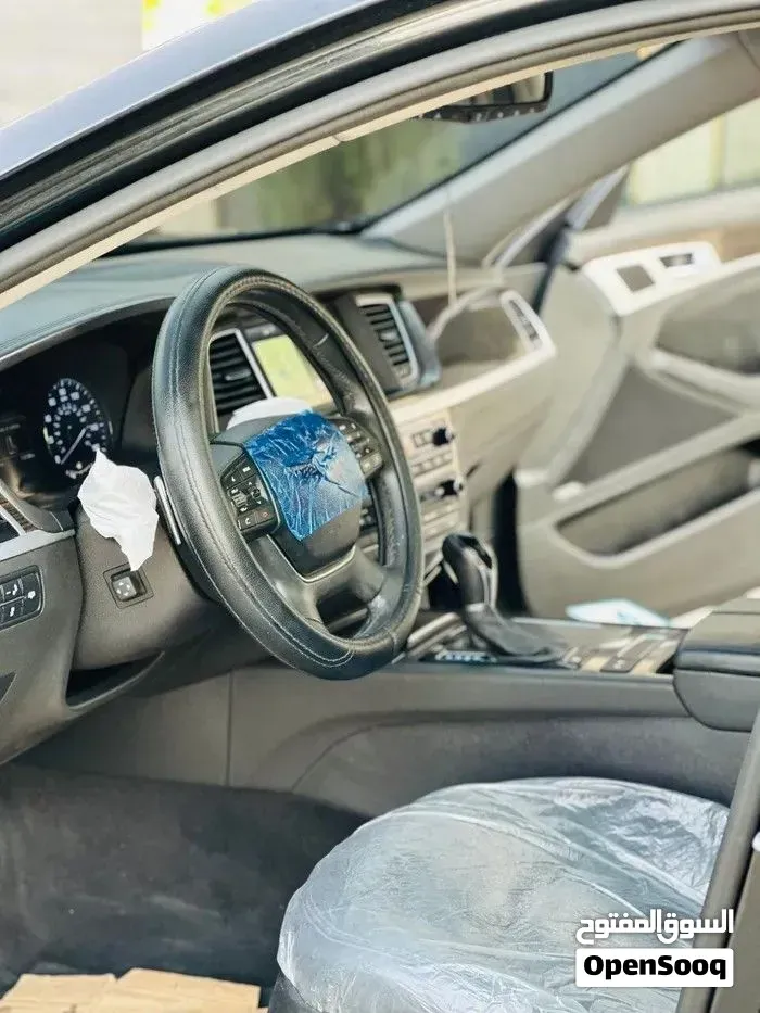 Genesis G80 2015 photo 4