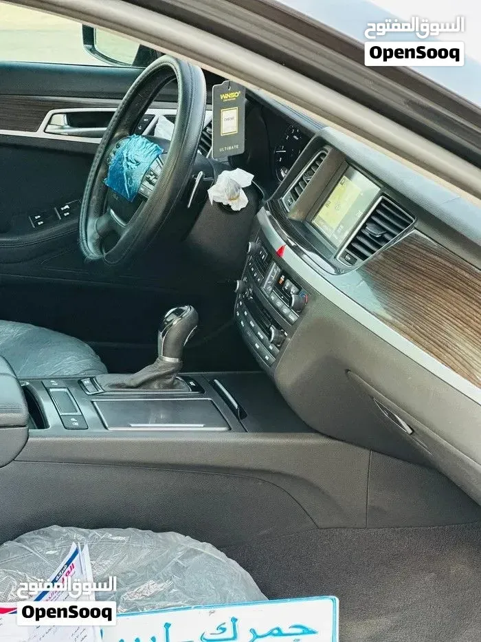 Genesis G80 2015 photo 3