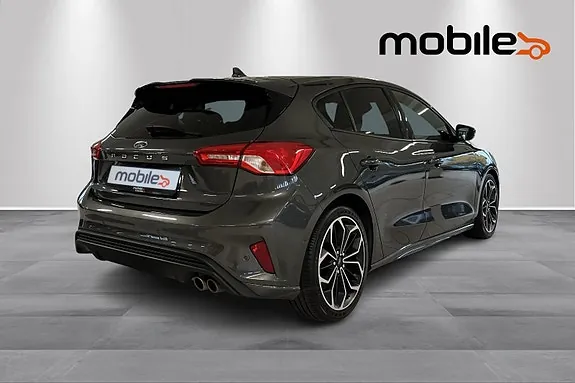 Ford Focus 2018 photo 3