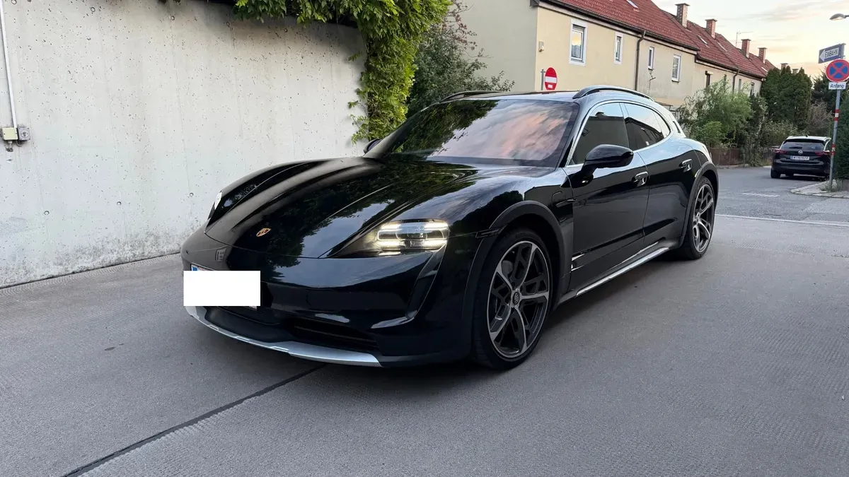 Porsche Taycan
