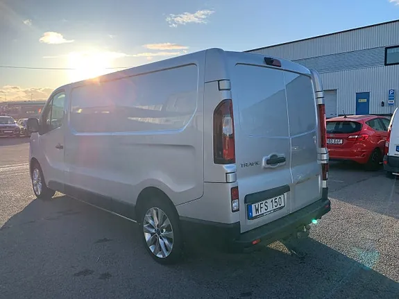 Renault Trafic 2018 photo 4