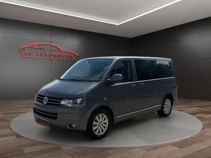 Volkswagen T5
