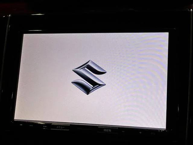 Suzuki Swift Sport 2018 photo 3