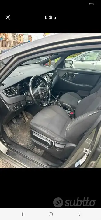 Kia Carens 2014 photo 4