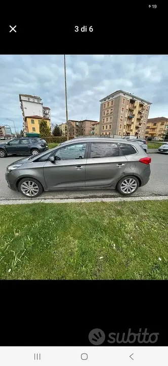 Kia Carens 2014 photo 2