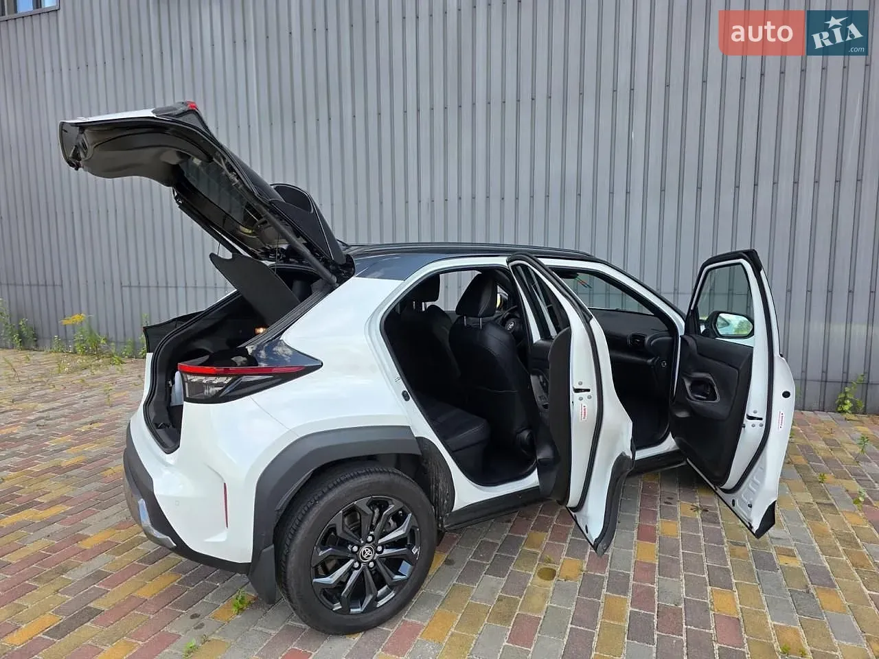Toyota Yaris Cross 2024 photo 4