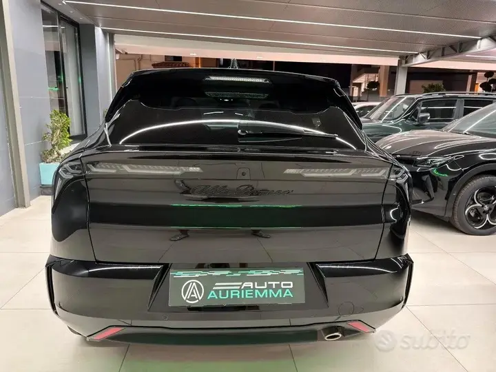 Alfa Romeo Junior 2025 photo 5