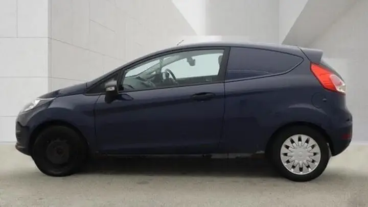 Ford Fiesta 2014 photo 3