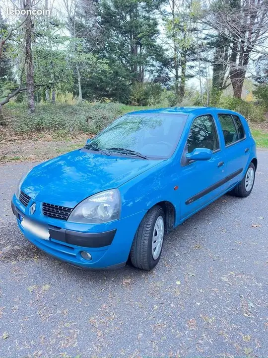 Renault Clio 2001 photo 3