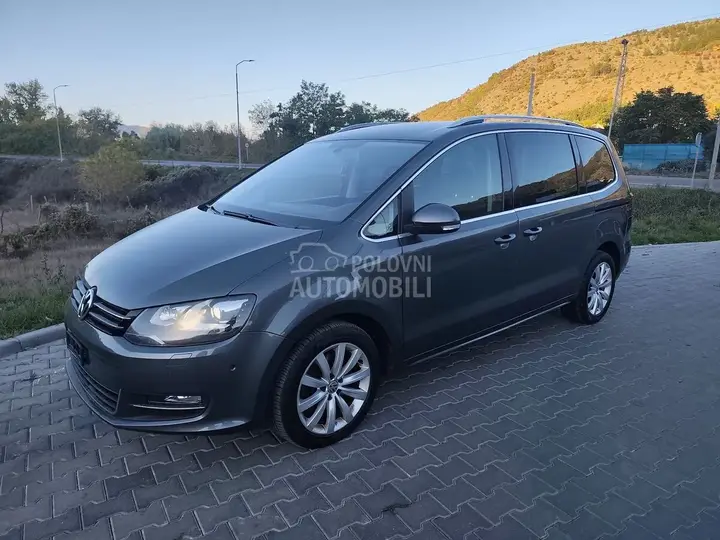 Volkswagen Sharan 2010 photo 2