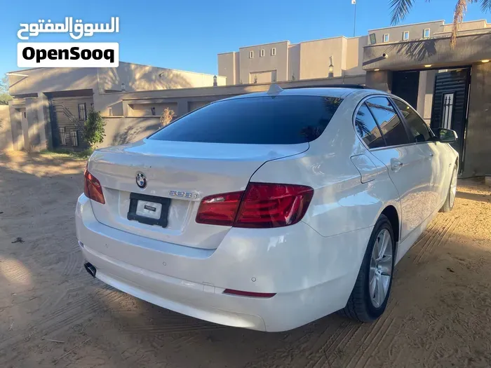 BMW 5 Series 2013 photo 2