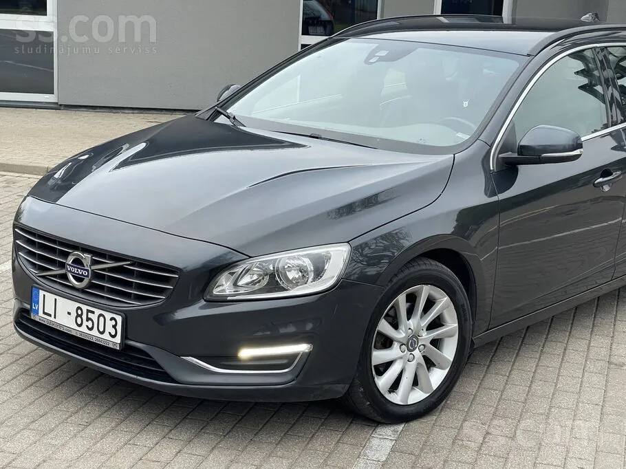 Volvo V60 2015 photo 5