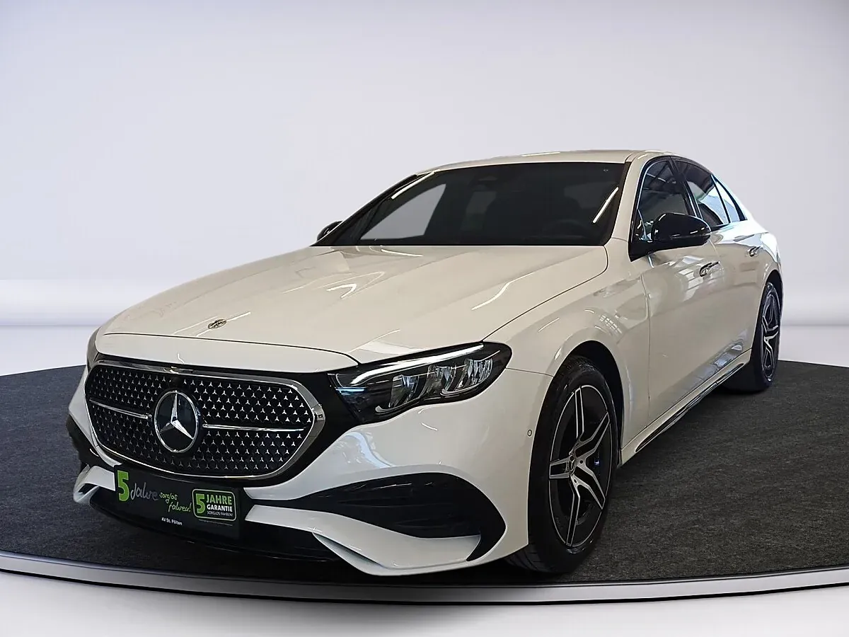 Mercedes-Benz E-Class 2025 photo 3