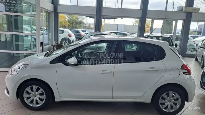 Peugeot 208 2020 photo 5