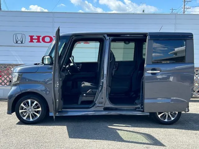 Honda N-Box 2022 photo 4