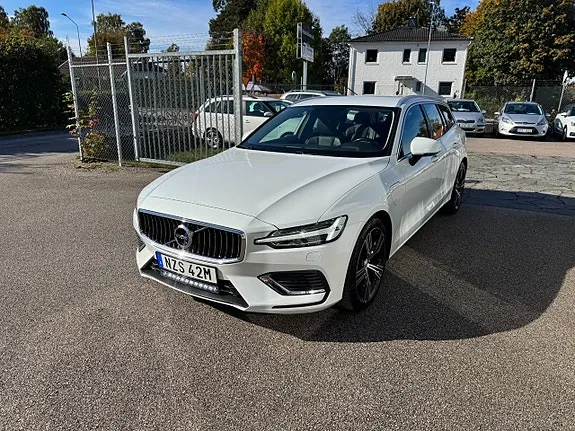 Volvo V60 2021 photo 2