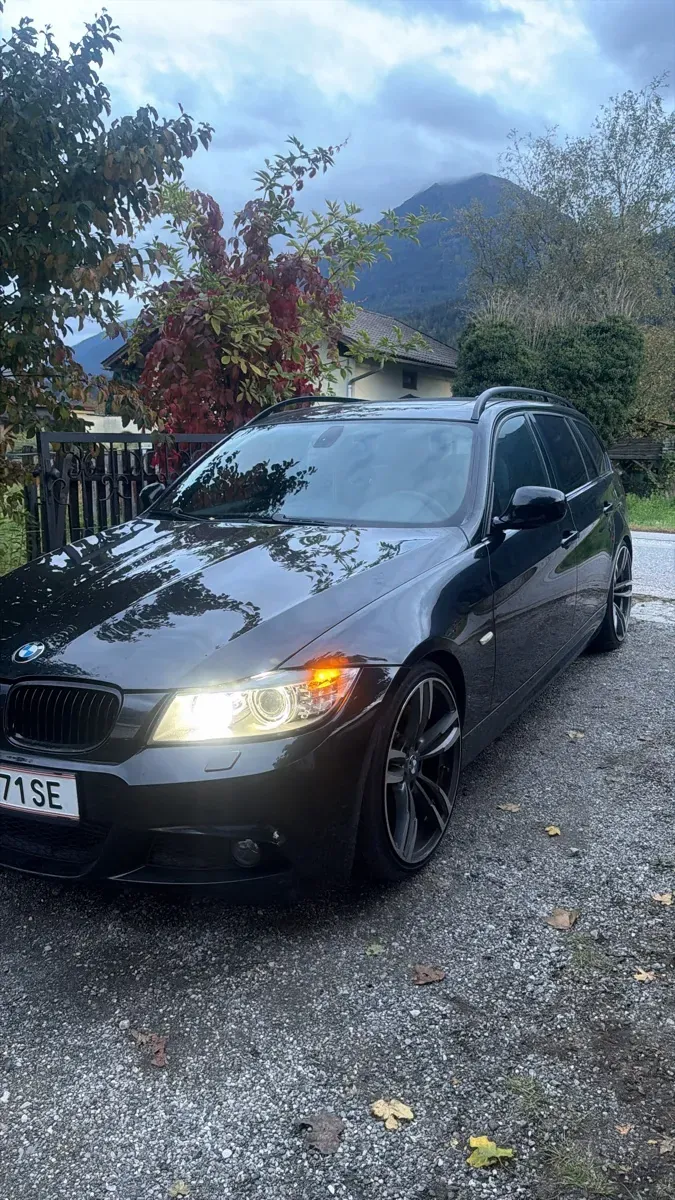 BMW 3 Series 2009 photo 3