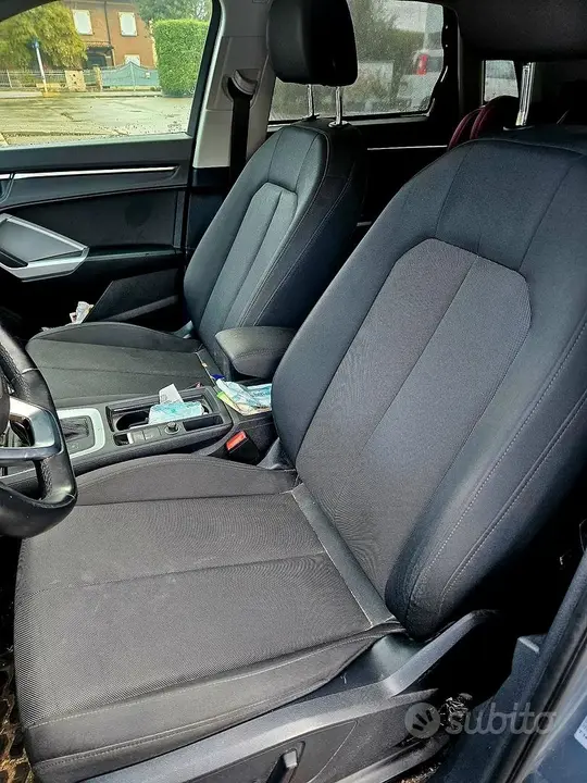 Audi Q3 2021 photo 4