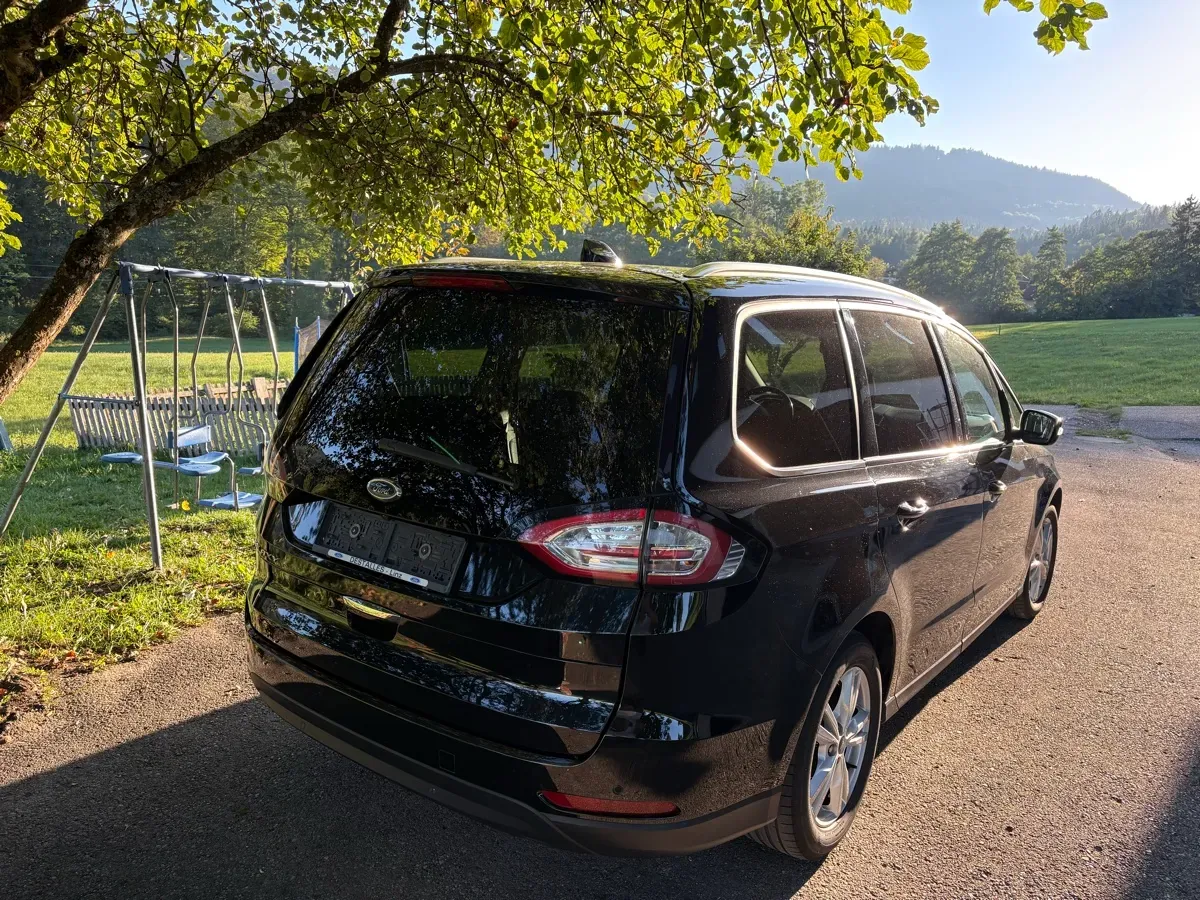 Ford Galaxy 2021 photo 2