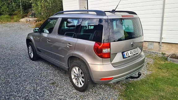 Skoda Yeti 2016 photo 4