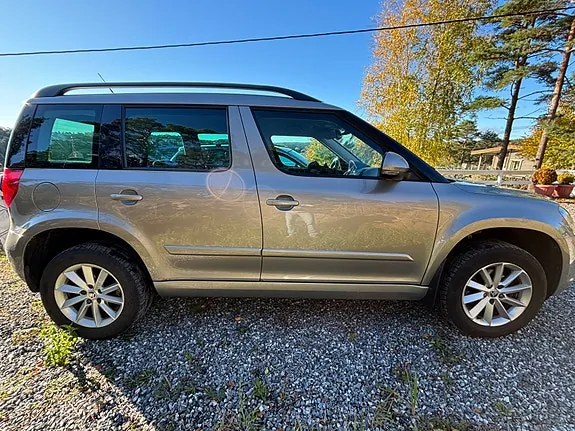 Skoda Yeti 2016 photo 2
