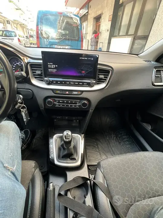 Kia Xceed 2023 photo 5