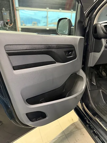 Peugeot Expert 2019 photo 3
