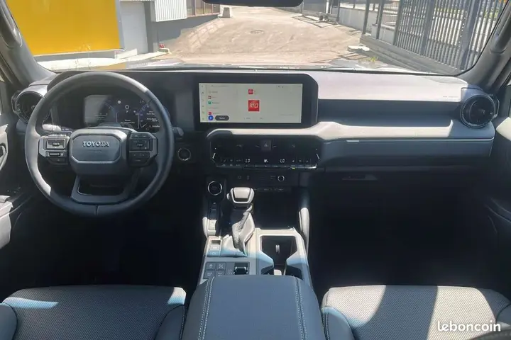 Toyota Land Cruiser 2026 photo 3
