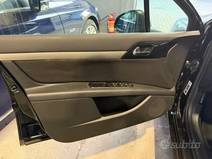 Peugeot 407 2010 photo 5