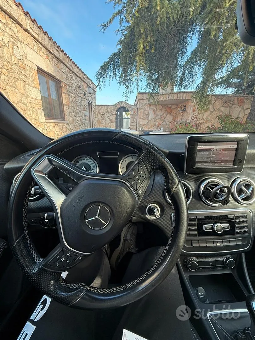 Mercedes-Benz A 2012 photo 2