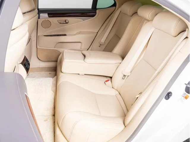 Lexus Ls460 2016 photo 5
