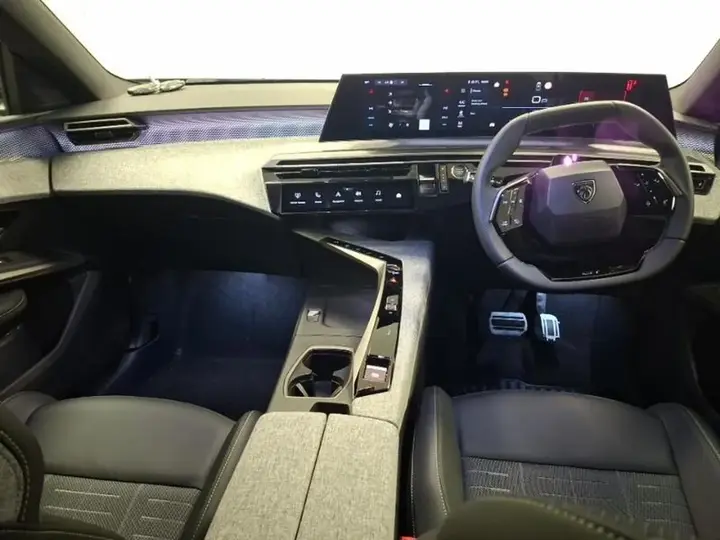 Peugeot 5008 2026 photo 3