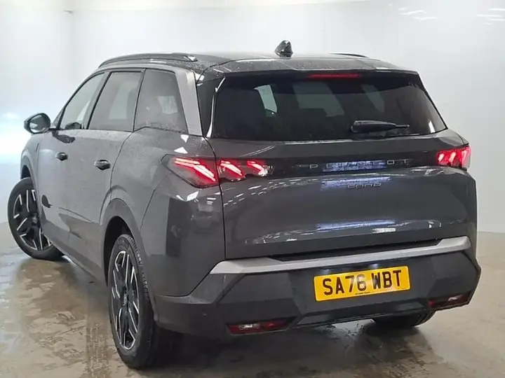Peugeot 5008 2026 photo 2