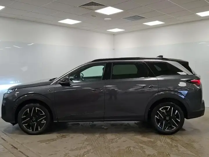 Peugeot 5008 2026 photo 4
