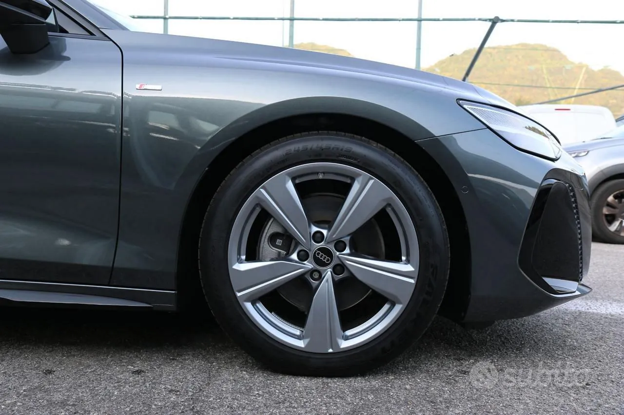 Audi A6 Avant 2025 photo 3